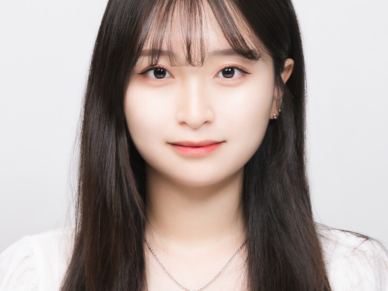 Youngbin Lim, Korea South, student, $350 per week