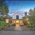 Homestay in Surrey Hills