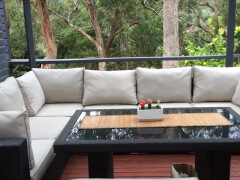 Homestay in Upper Ferntree Gully