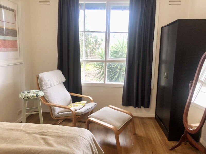 Nice and sunny bedroom with double bed 