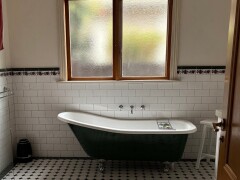 Homestay in Strathmore