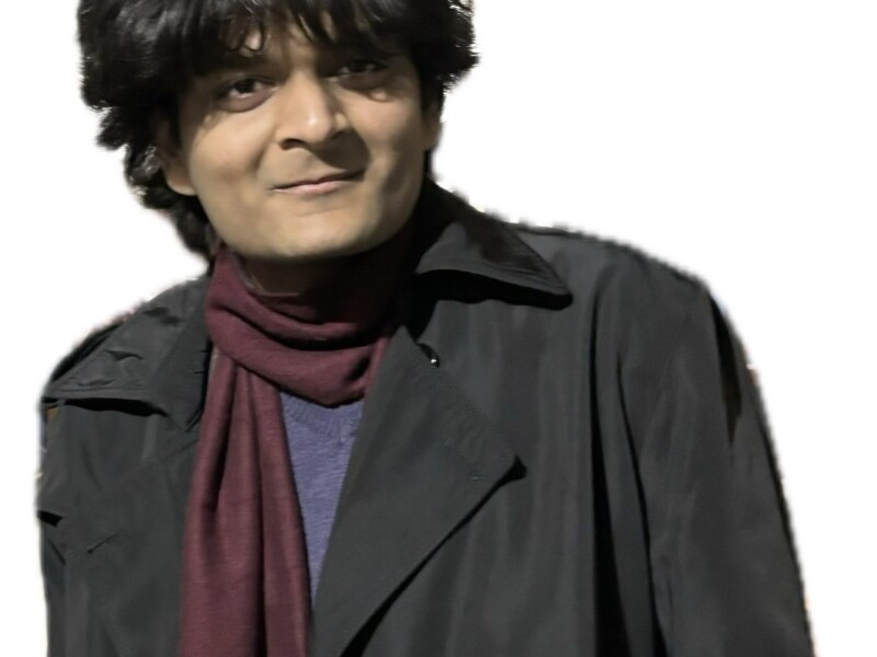 Aditya, India, student, $400 per week