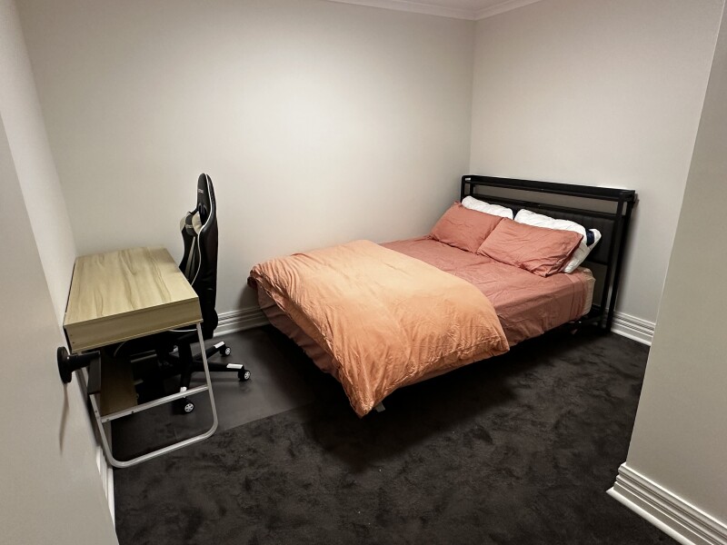 Queen Size Room