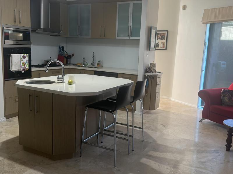 East Victoria Park, Western Australia, Perth, Australia Homestay
