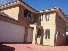 Homestay in Lynwood