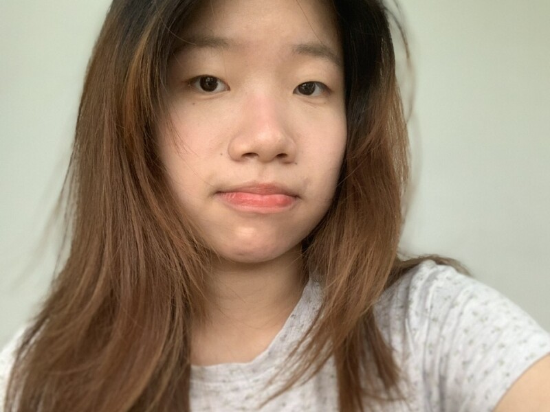 Ellie, Vietnam, student, $250 per week