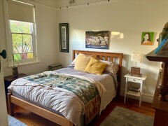 Homestay in Bardwell Valley