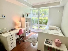 Homestay in Toronto