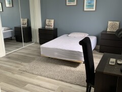 Homestay in Toronto