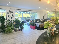 Homestay in Auckland