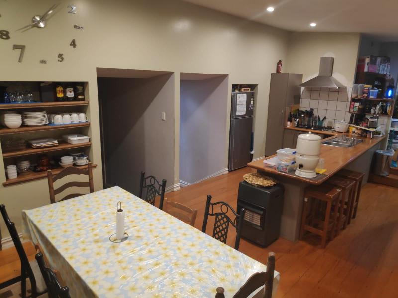 Kitchen & Dining area