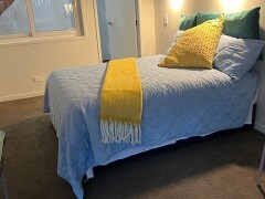 Homestay in Auckland