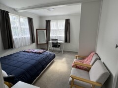 Homestay in Auckland