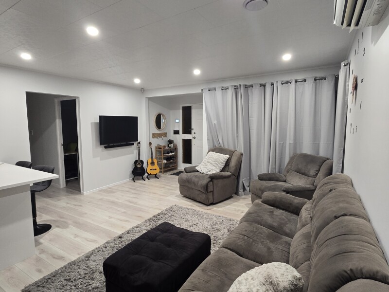 lounge area 