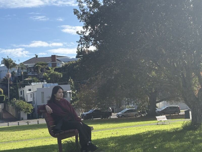 li, New Zealand, worker, $240 per week