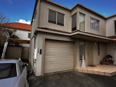Homestay in Auckland