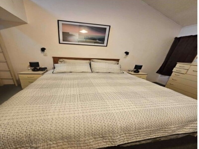 Room available for rent