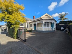 Homestay in Auckland