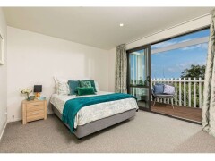Homestay in Auckland