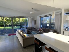 Homestay in Strowan