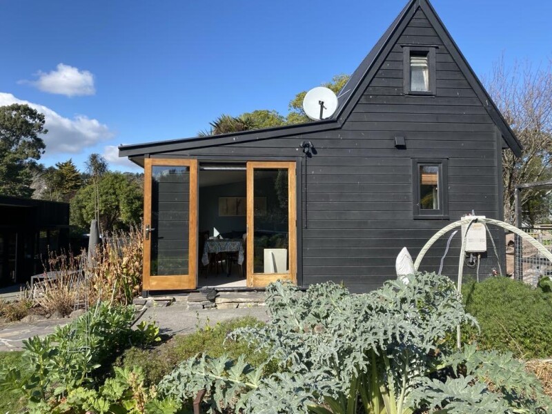 The barn - private and sunny 