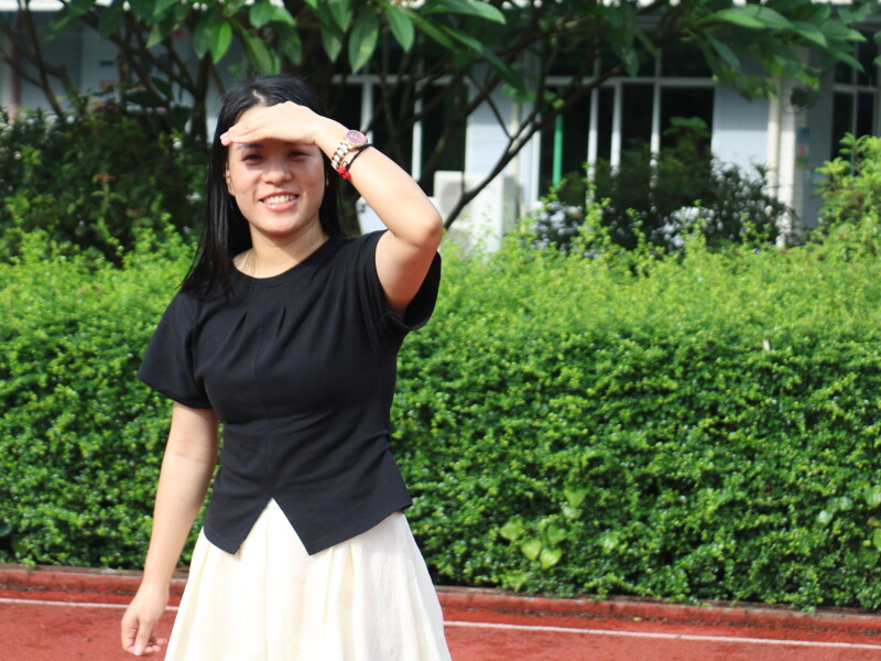 Helen, China, student, $230 per week