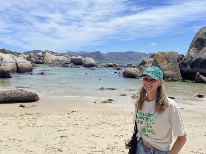 Maaike Vogelaar, Netherlands, student, $400 per week